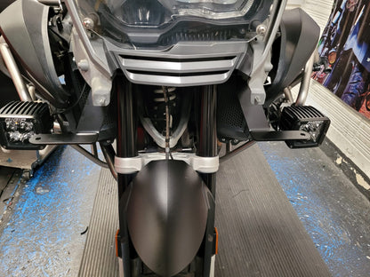 1200GSBE50 - BASE PARA EXPLORADORAS BMW R1200GSK50 - R1250GS