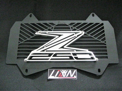 Z250PR1 - PROTECTOR RADIADOR ALTO RELIEVE (SE FABRICA POR ENCARGO)