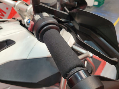 IMP0063 - ESPUMAS PARA GRIPS (PAR)