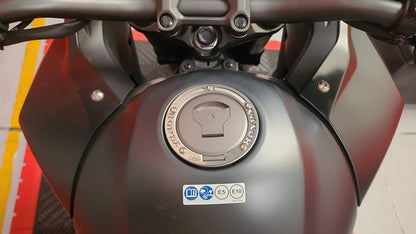 CB500XPTT - PROTECTOR TAPA DE TANQUE