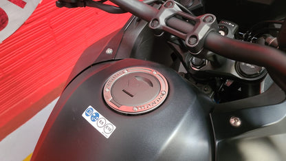 CB500XPTT - PROTECTOR TAPA DE TANQUE