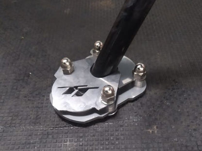 TT200BP - BASE PATA LATERAL AKT TTR 125 - 150 - 180 - 200 - TT 200DS