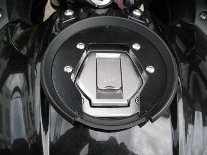 HORSESHOE FOR TANK BAG