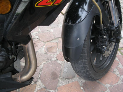 BN302EGD - EXTENSOR GUARDABARROS DELANTERO