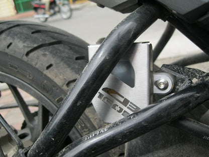 CB160PRFT - PROTECTOR RECIPIENTE FRENO TRASERO