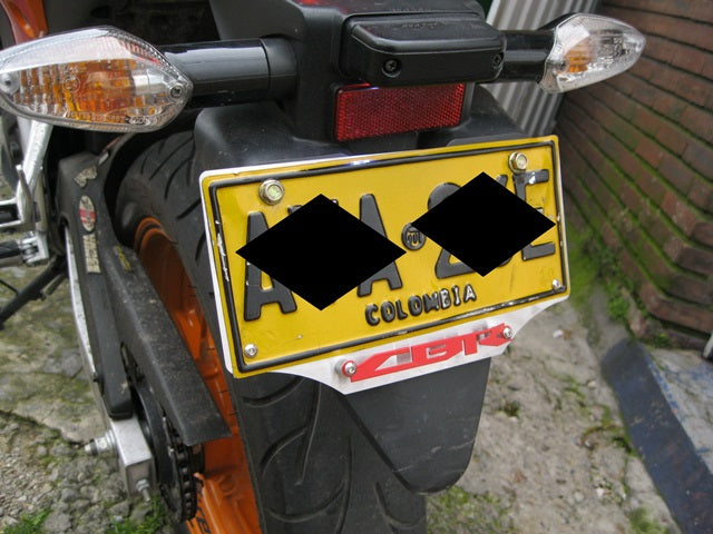 CBR250PPL - PORTA PLACA DE LUJO (SE FABRICA POR ENCARGO)