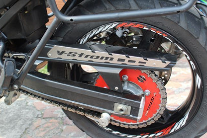 DL650LGC - LUJO GUARDACADENA VSTROM 650 DL - ABS