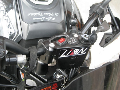 DOM4KCV - KIT CARGADOR Y VOLTIMETRO