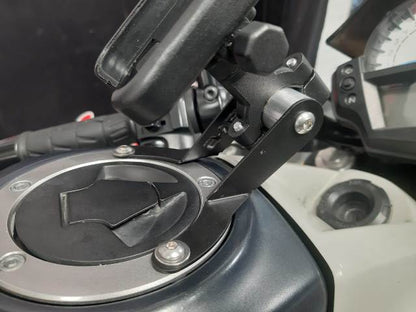 BASE FOR GPS-CELLULAR