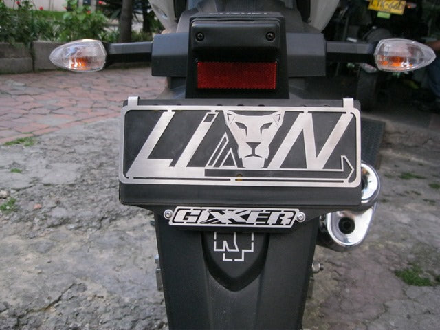 Suzuki Gixxer 250 Lion Accesorios Moto