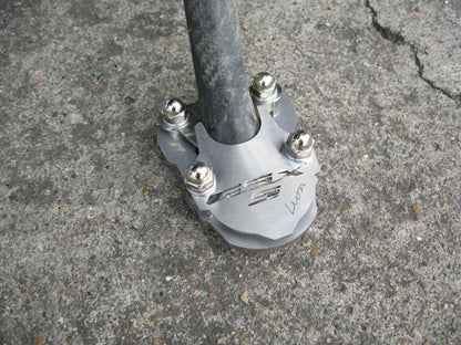 GSXS1BP - BASE PATA LATERAL GSXS-R150