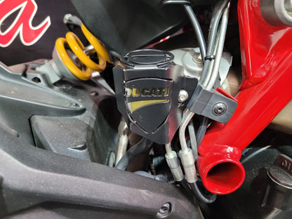 REAR BRAKE CONTAINER PROTECTOR