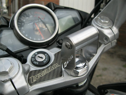 BASE FOR GPS-CELLULAR