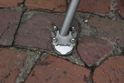 KLX250BP - BASE PATA LATERAL
