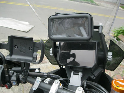 BASE FOR GPS-CELLULAR