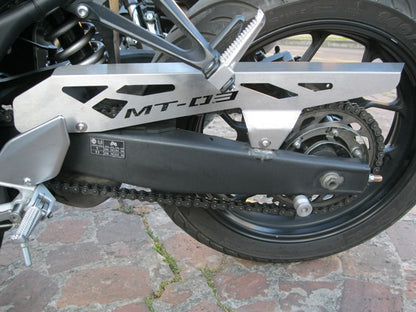 MT03GC - GUARDA CADENA