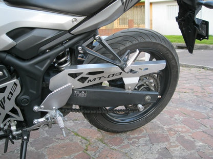 MT03GC - GUARDA CADENA