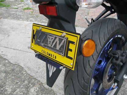 MT03PPL - PORTA PLACA DE LUJO (SE FABRICA POR ENCARGO)