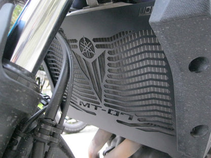 RADIATOR SHIELD