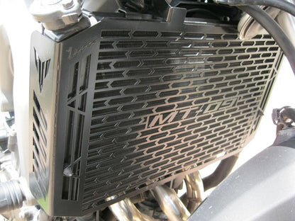 RADIATOR SHIELD