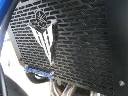 MT09PRAR - PROTECTOR RADIADOR ALTO RELIEVE