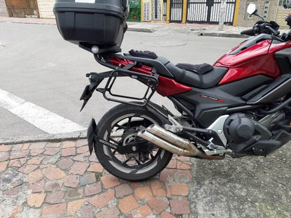 NC750GF - GUARDABARROS FLOTANTE