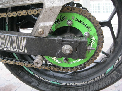 NIN300LPT - LUJO PIÑON TRASERO