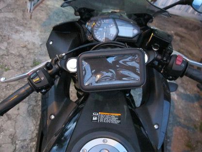 BASE FOR GPS-CELLULAR