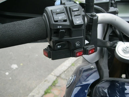 STENEREBO - BOTONERA LATERAL 3P LED