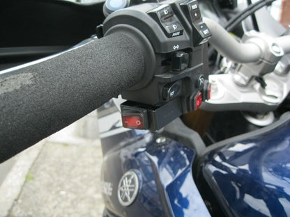 STENEREBO - BOTONERA LATERAL 3P LED