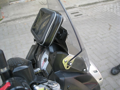 BASE FOR GPS-CELLULAR