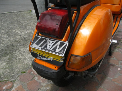 VESPAPP - PORTA PLACA DE LUJO (SE FABRICA POR ENCARGO)